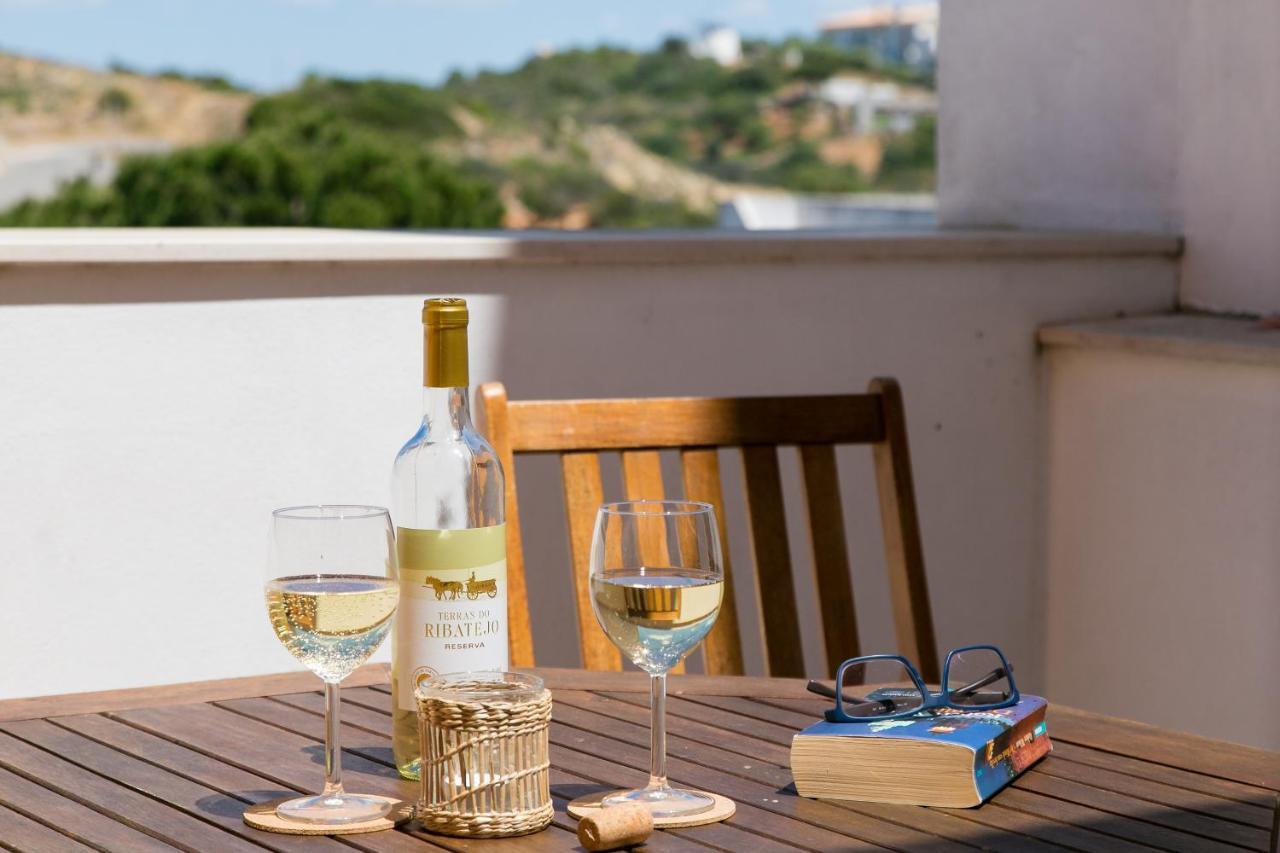 Casa Amarela Guesthouse Albufeira Bagian luar foto