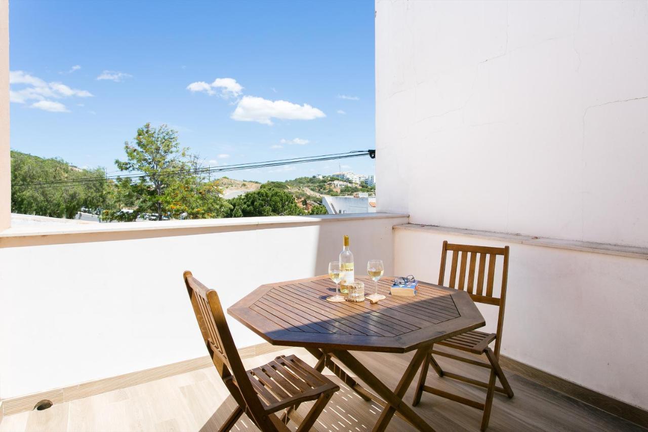 Casa Amarela Guesthouse Albufeira Bagian luar foto