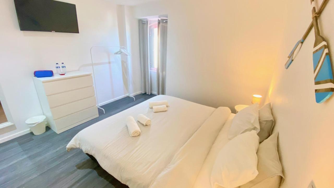 Casa Amarela Guesthouse Albufeira Bagian luar foto